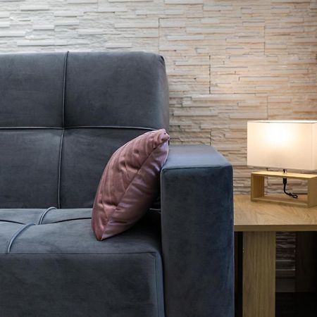 סלוניקי New Glamorous Apartment In Downtown מראה חיצוני תמונה